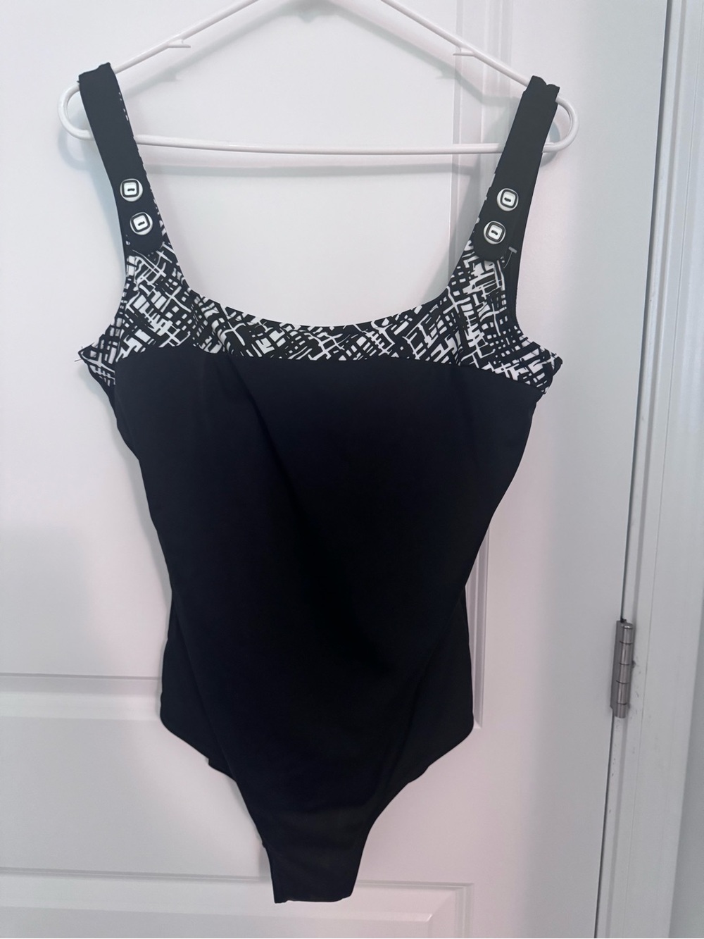 Black & White One-Piece Swimsuit – Size 18 – C Cup & Up